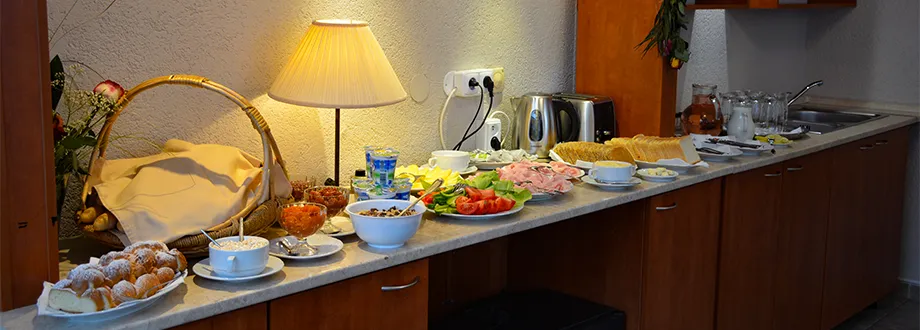 Snídaně formou bufetu v hotelu ADLER